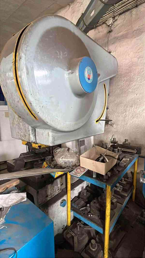 Použitý excentrický lis LEN 63 C, r. v. 1988 - foto 2