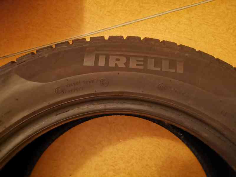 Zimní pneu Pirelli Winter SottoZero  III 235/55 R17 103 V - foto 3
