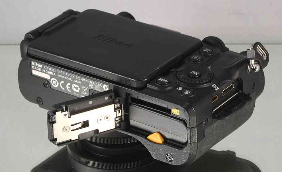 Nikon CoolPix P7700 12 MPix*7xOp.ZOOM*Full HDV*RAW - foto 6