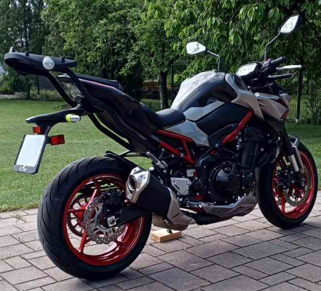 KAWASAKI Z900 - foto 3