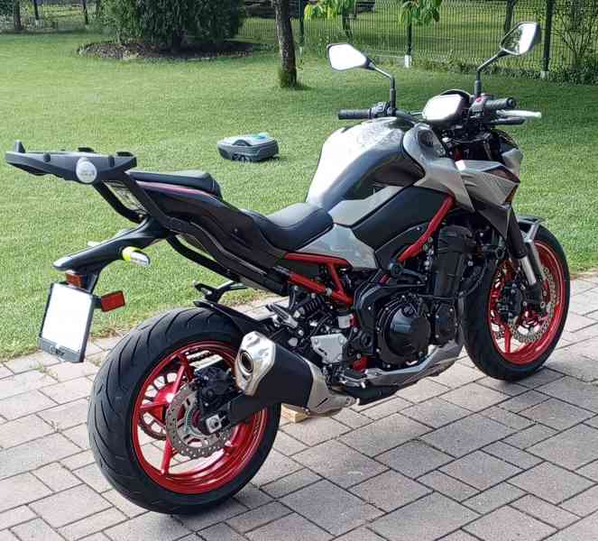 KAWASAKI Z900 - foto 16