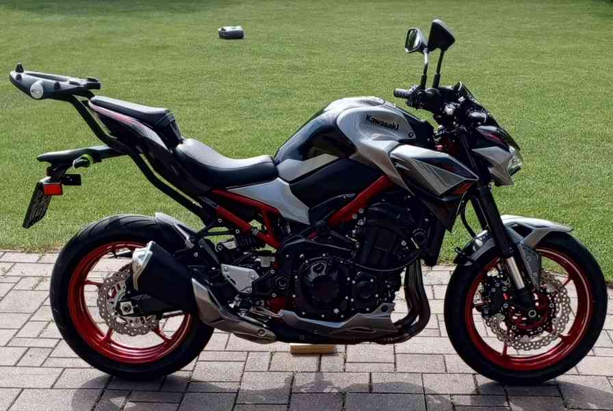 KAWASAKI Z900 - foto 18