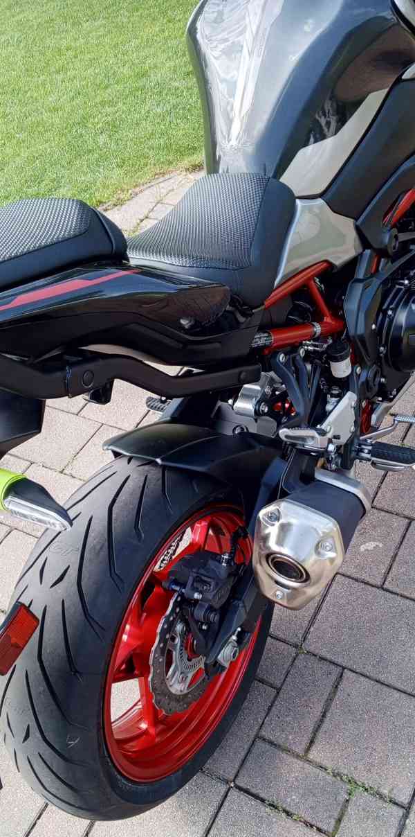 KAWASAKI Z900 - foto 9