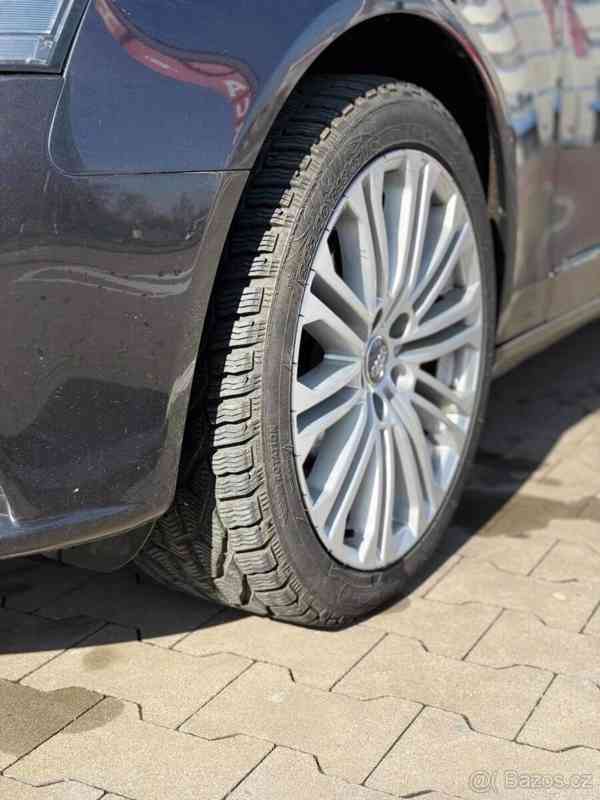 Audi A4 2,0   B8 2010 rok - foto 15