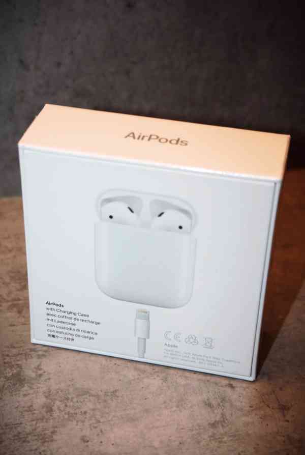 Apple AirPods 2. generace  - foto 2