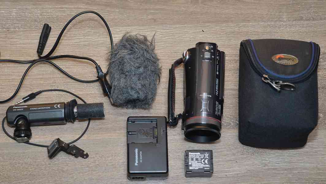  Panasonic HDC-TM700 **Full HDV*32GB paměti*OIS*iA - foto 3