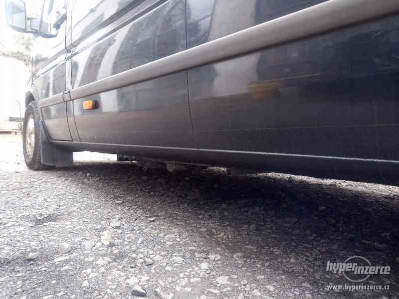 Prodám MB Sprinter 311 cdi luxusní dálkový bus 9 osob. - foto 7