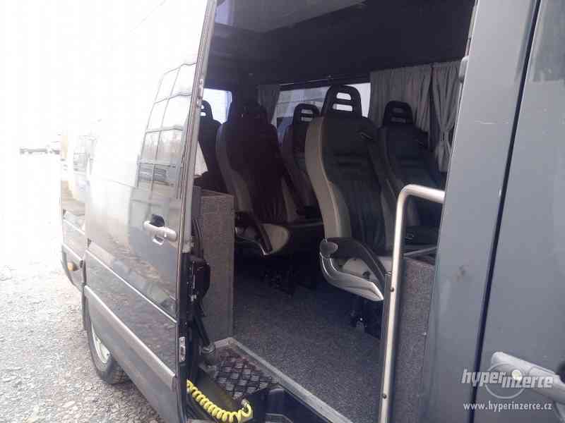 Prodám MB Sprinter 311 cdi luxusní dálkový bus 9 osob. - foto 11