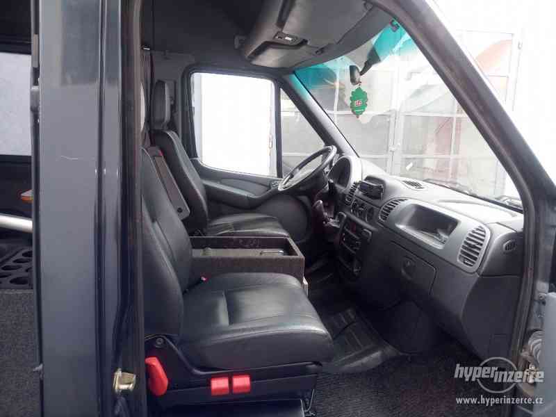 Prodám MB Sprinter 311 cdi luxusní dálkový bus 9 osob. - foto 12