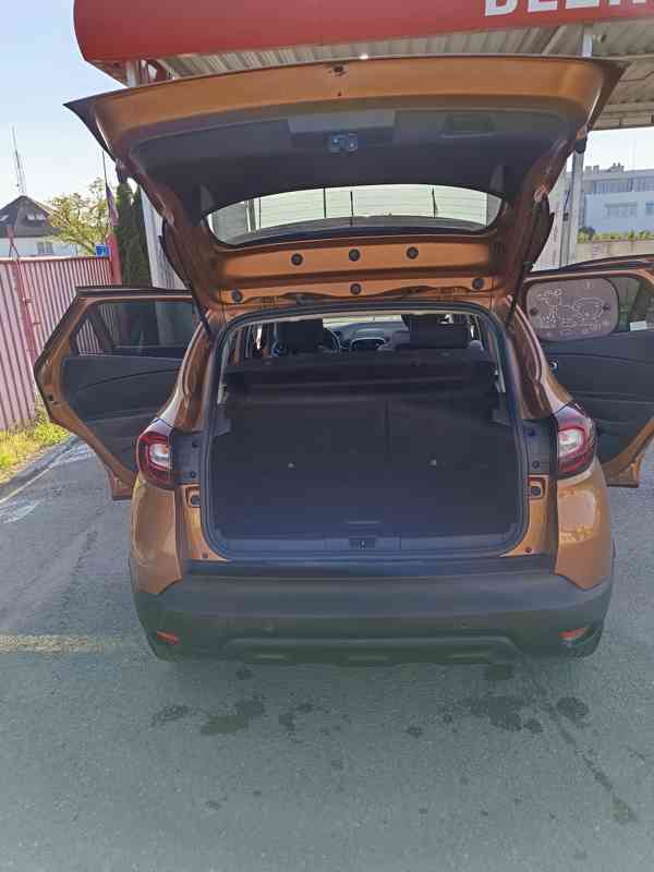 Renault Captur 1,3 Limited TCe 130 GPF, 1. majitel - foto 5