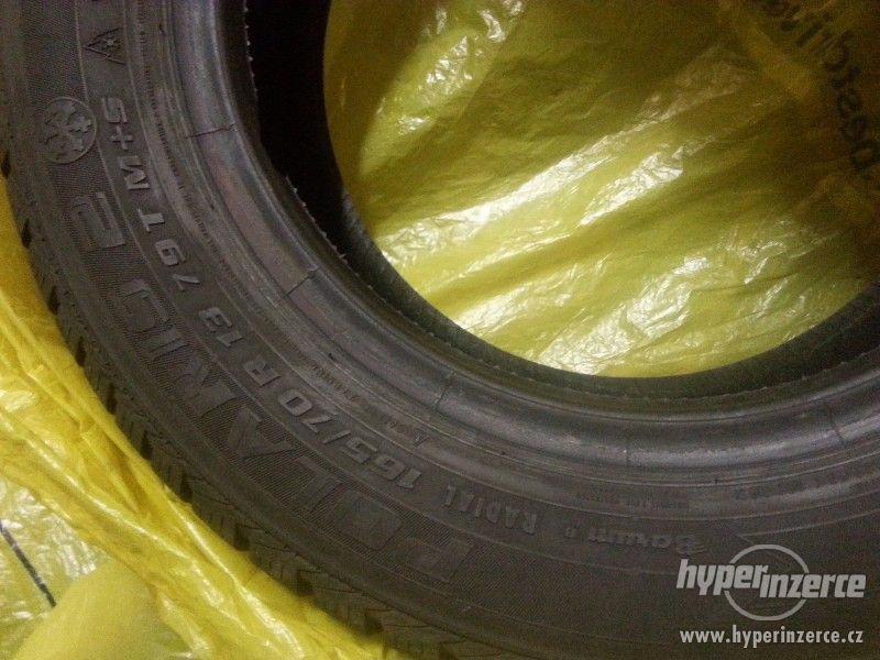 Prodám zimní pneu na OA Škoda Felicia - foto 3