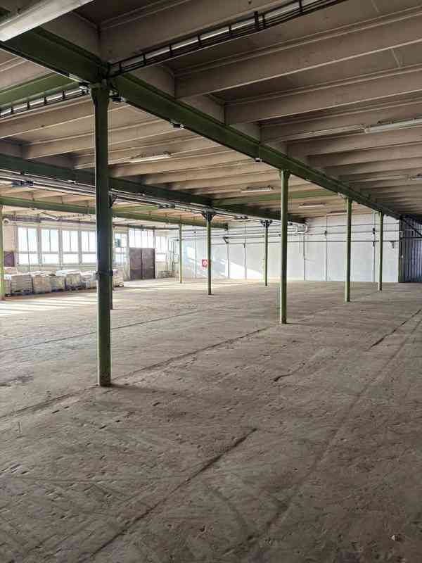 Halové prostory 1000m2 (Hrádek nad Nisou, ul. Oldřichovská) - foto 4