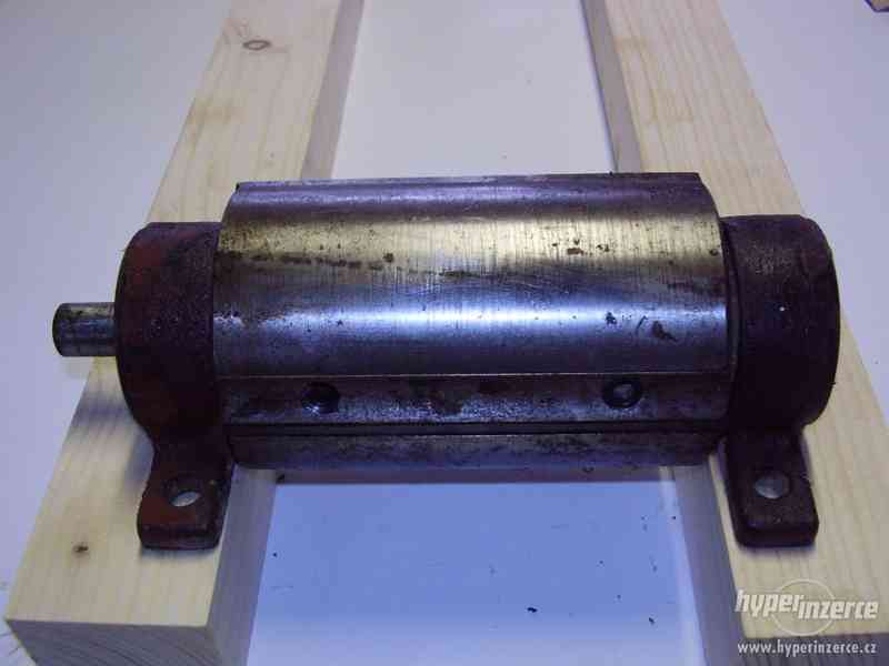 Hoblovací válec - foto 1