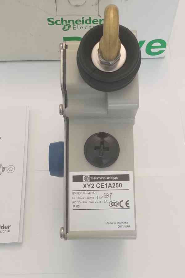 Telemecanique  XY2CE1A250 Lankový spínač - foto 2