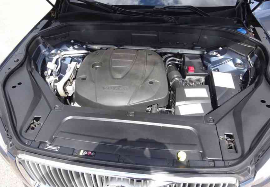 Volvo XC90, 2.0 D5 r.v.-2018 (173kw) SERVISKA - foto 21