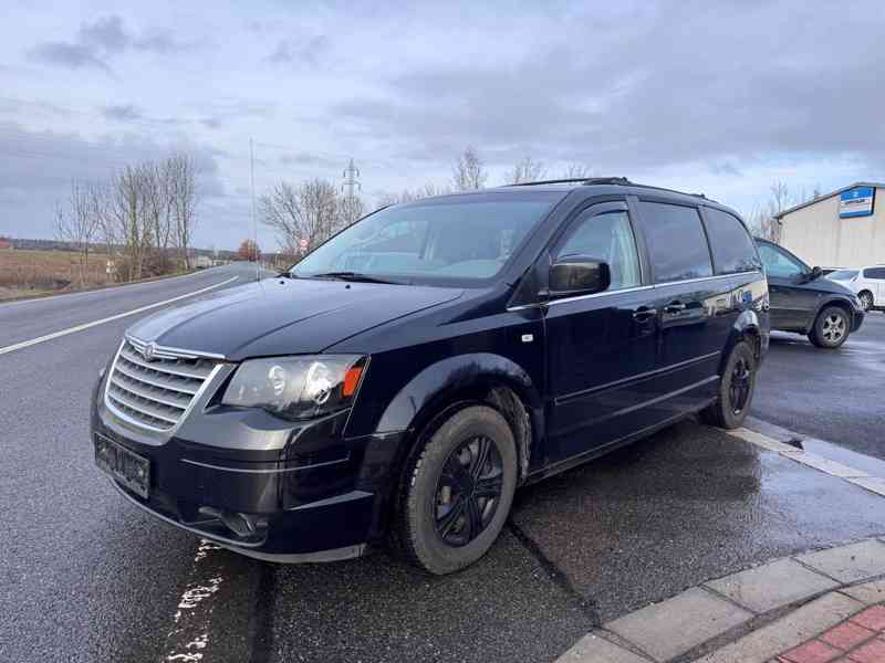 Chrysler Town Country 3,8 LPG RT DVD Swivel Go 2007 - foto 2