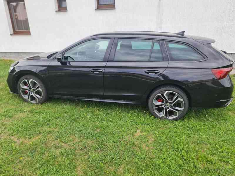Škoda Octavia 1,4   TSI 180kw DSG,matrix,head-up - foto 9