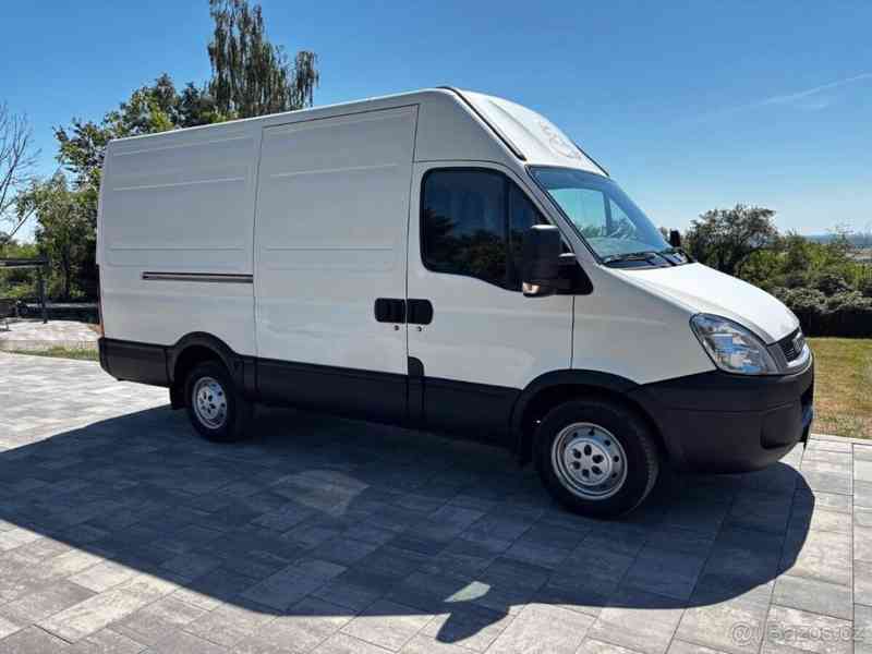 Iveco Daily 2,3   L3H2 Originál Bez DPF - foto 2