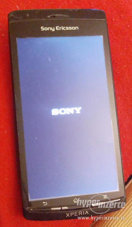 Nokia C6 +Samsung S5230 +Sony E. Arc S -k opravě - foto 5