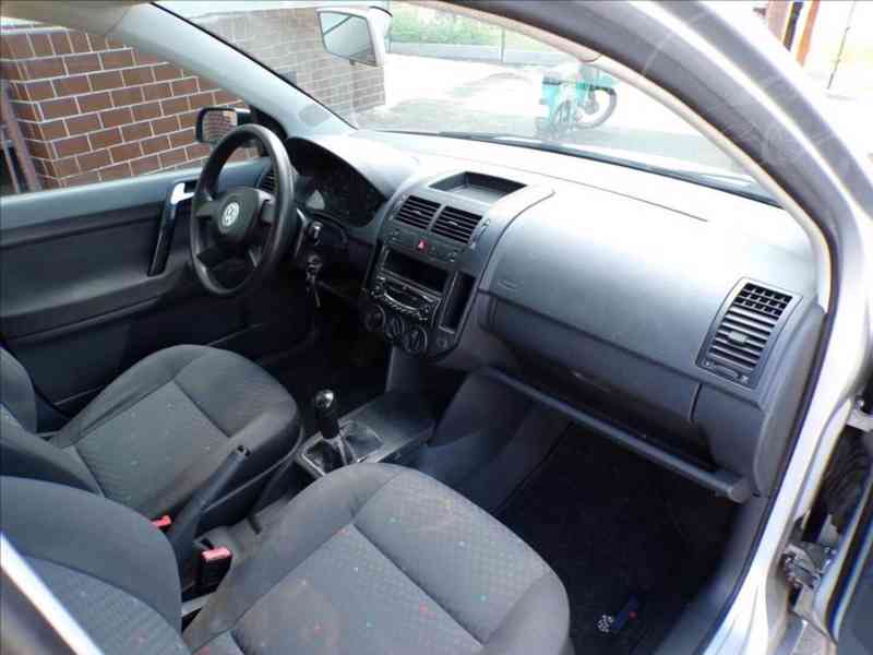Volkswagen Polo 1,2 i BASIS-hned odjíždíte - foto 10