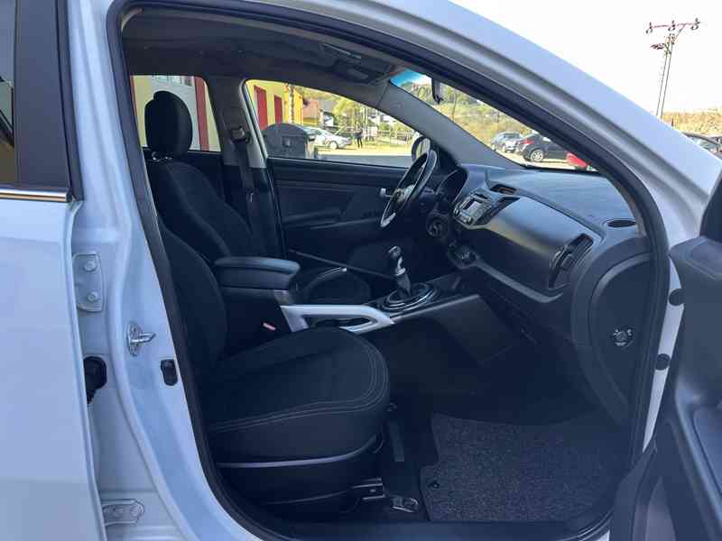 Kia Sportage 1.7 CRDi Tempomat/1MAJ/Pěkná - foto 22