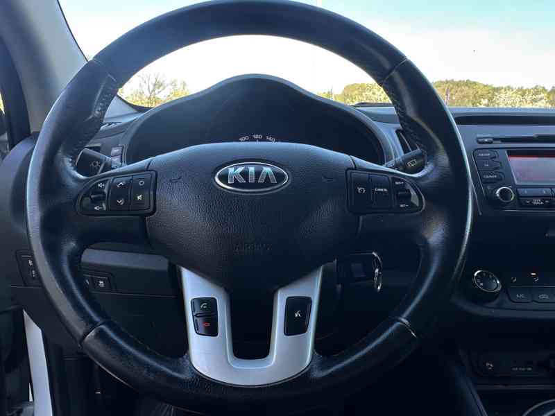 Kia Sportage 1.7 CRDi Tempomat/1MAJ/Pěkná - foto 27