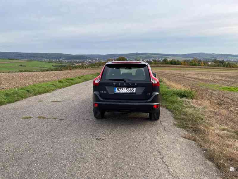 Volvo XC60 2.4 AWD	 - foto 7