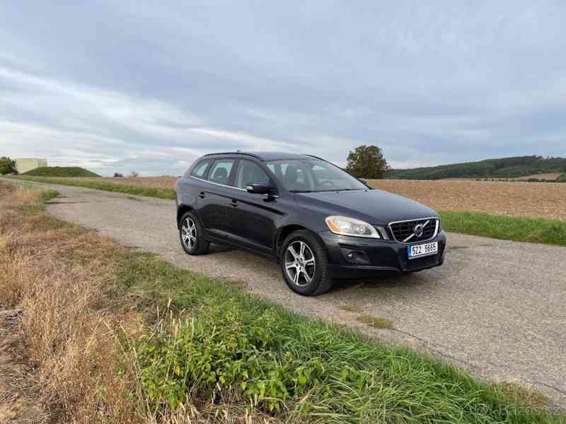 Volvo XC60 2.4 AWD	 - foto 2