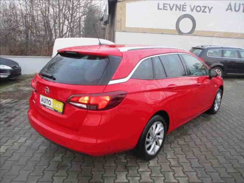 Opel Astra 1,6 CDTi 100kW ST AT6 - foto 4