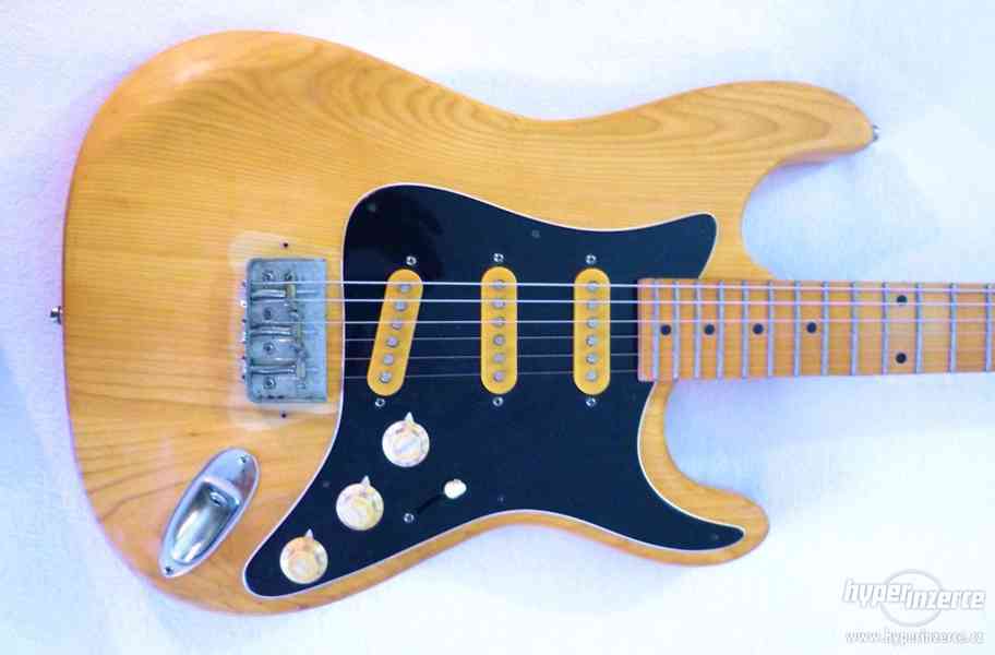 El. kytara-japonská kopie Fender Stratocaster - foto 2