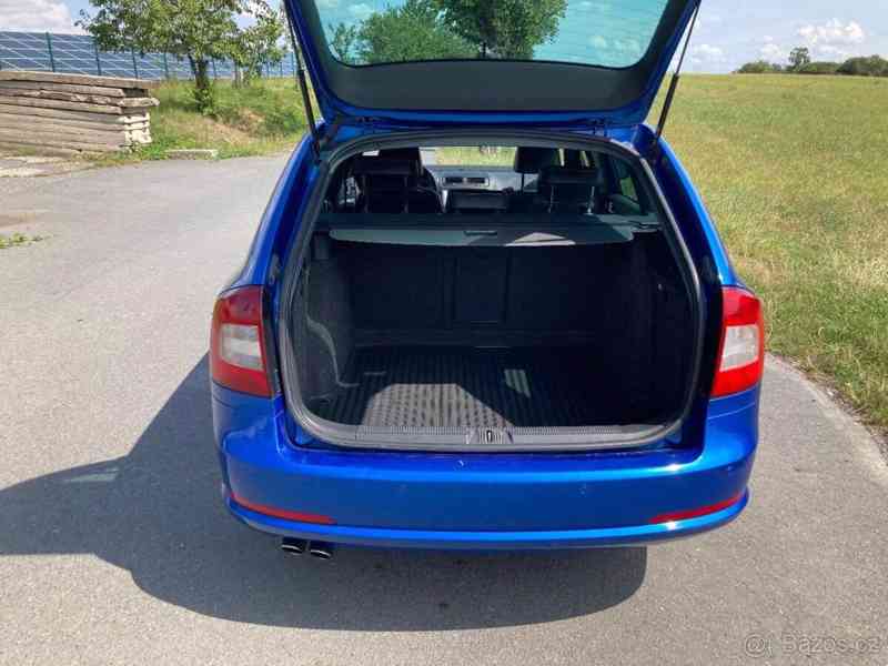 Škoda Octavia 2,0   Octavia ll facelift RS - foto 13