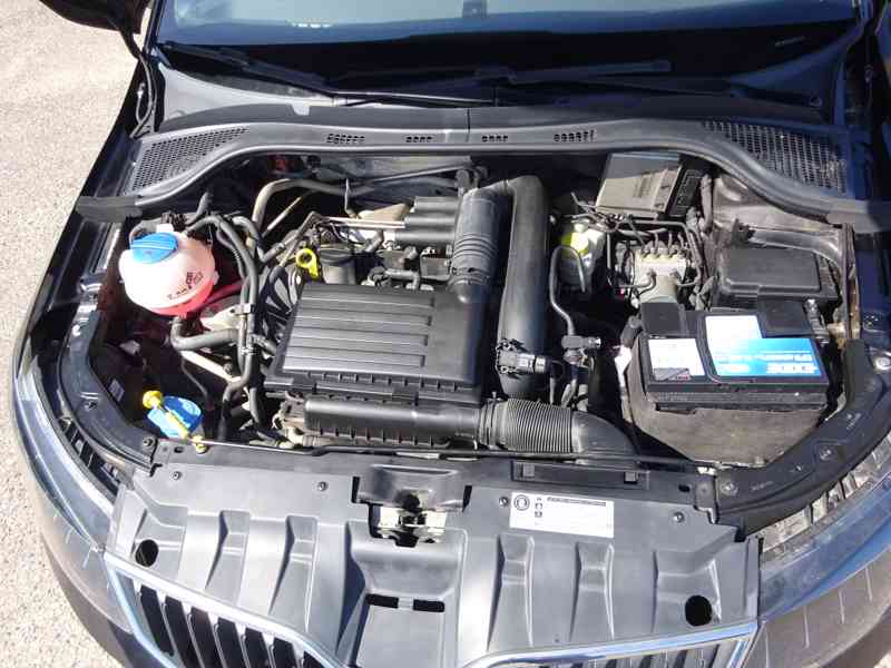 Škoda Fabia 1.2 TSI Combi r.v.2015 (81 kw) 6 Rych. - foto 17