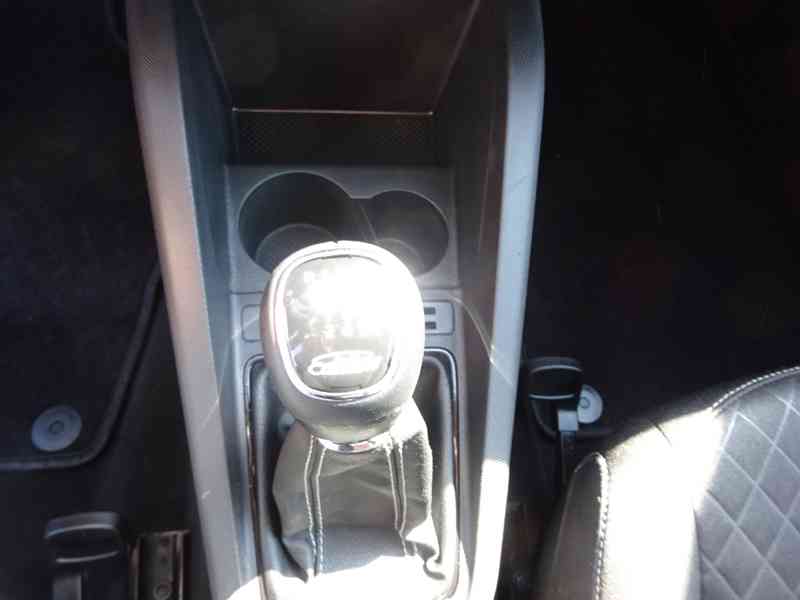 Škoda Fabia 1.2 TSI Combi r.v.2015 (81 kw) 6 Rych. - foto 10