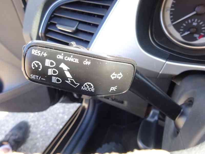 Škoda Fabia 1.2 TSI Combi r.v.2015 (81 kw) 6 Rych. - foto 12