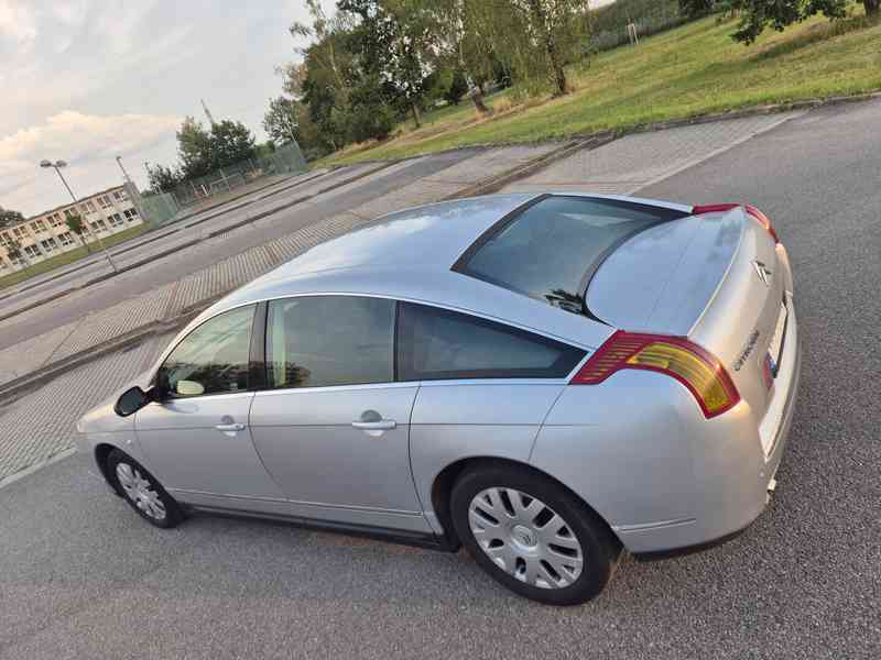 Citroën C6 2,2 HDi 125 kW - foto 2