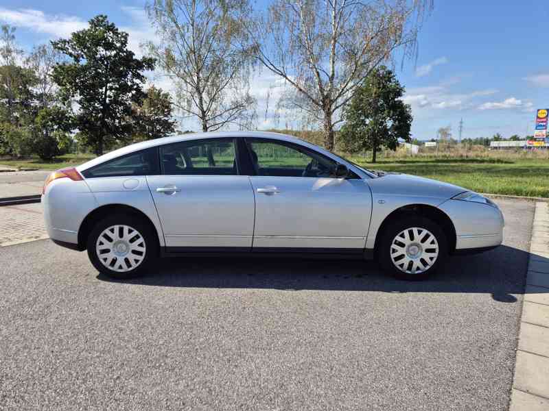 Citroën C6 2,2 HDi, 6 st. manuál, 125 kW, rok 2009 - foto 44