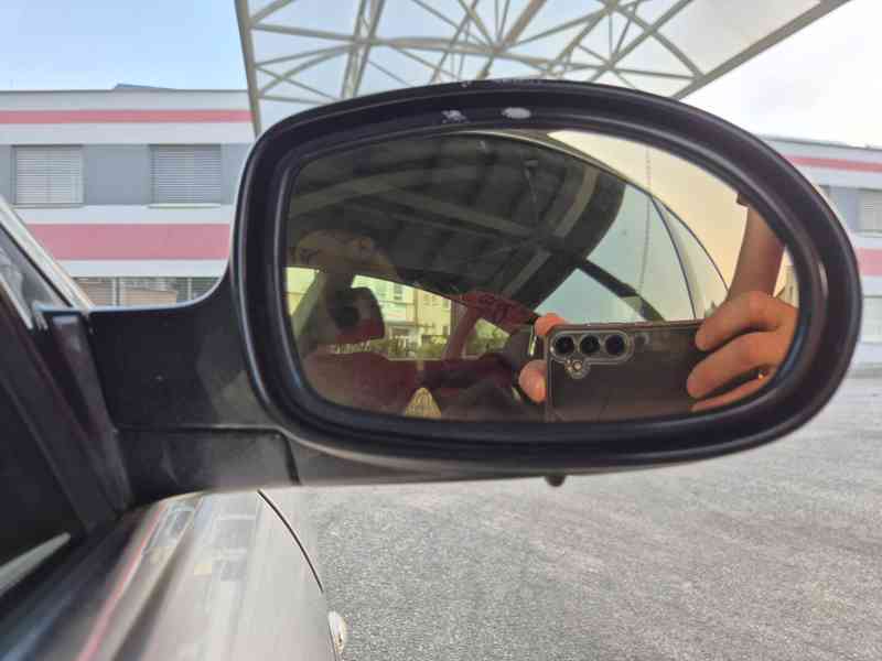 Citroën C6 2,2 HDi 125 kW - foto 23