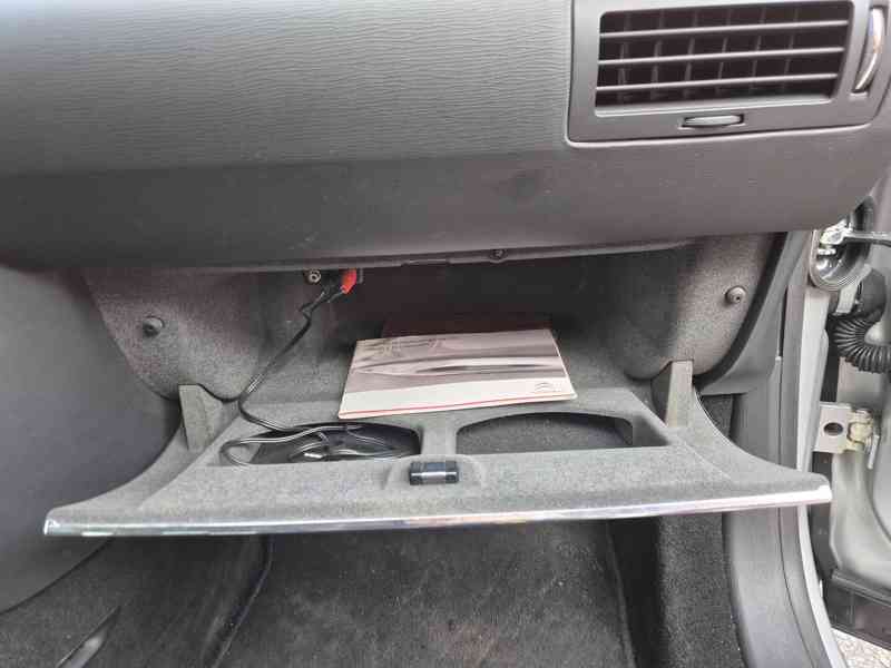 Citroën C6 2,2 HDi 125 kW - foto 24