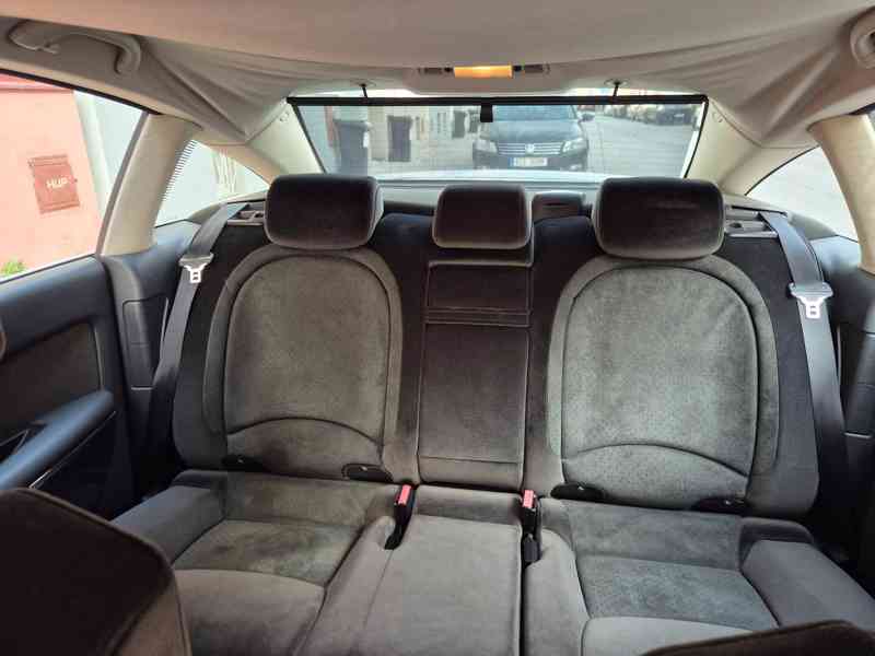 Citroën C6 2,2 HDi 125 kW - foto 9