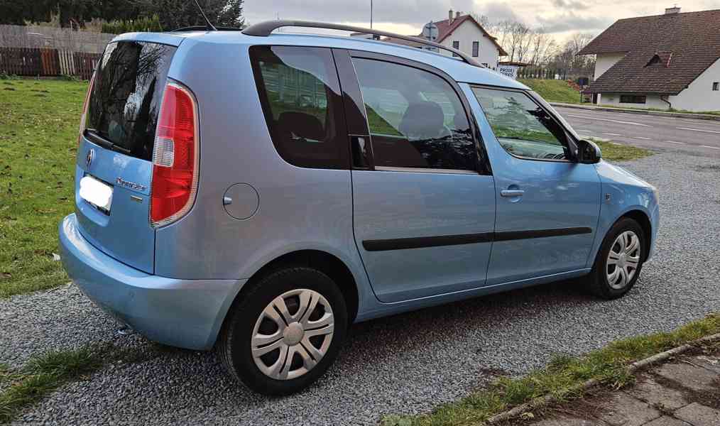 ŠKODA ROOMSTER - foto 5