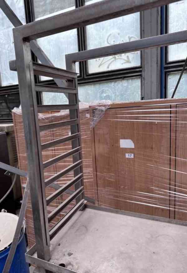 Odkládací regálový vozík - gastro (15986.)  - foto 2