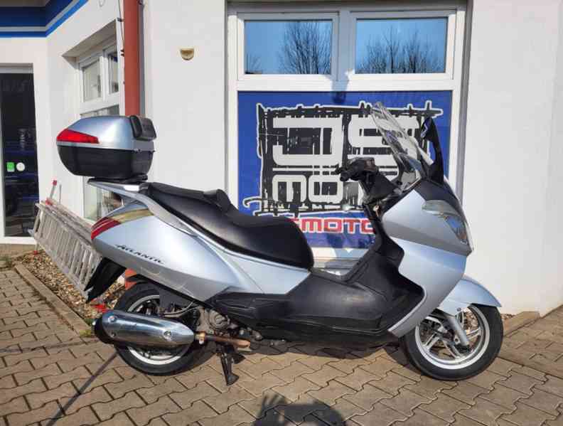 Aprilia Atlantic 125 Sprint - foto 5