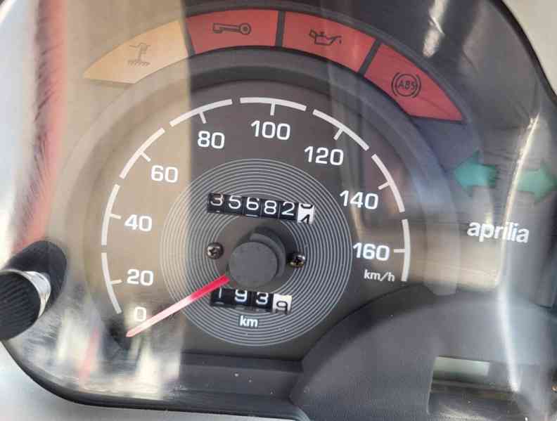 Aprilia Atlantic 125 Sprint - foto 7