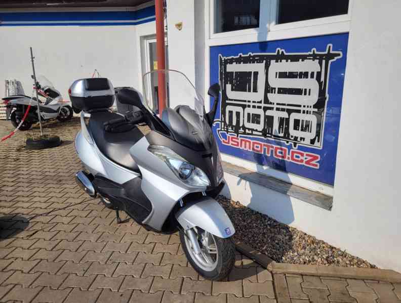 Aprilia Atlantic 125 Sprint - foto 4