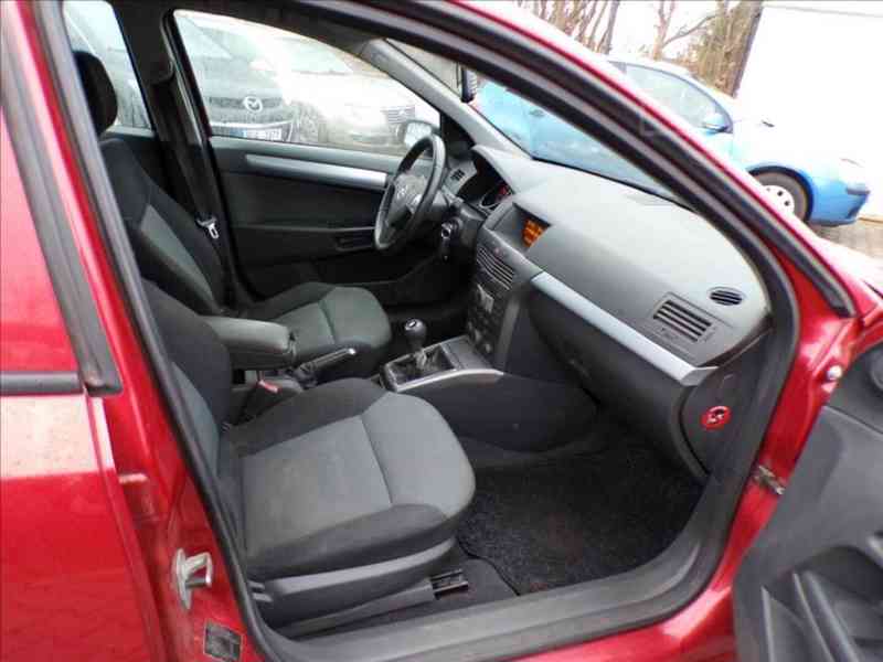 Opel Astra 1,6 16V TAŽNÉ ZAŘÍZENÍ - foto 10