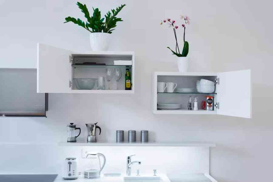 Moderní, světlý a plně zařízený byt, ulice Zborovská (Praha) - foto 11