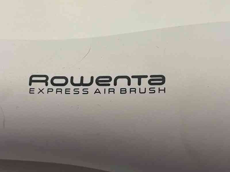Rowenta EXPRESS AIR BRUSH CF6220F0 - foto 8