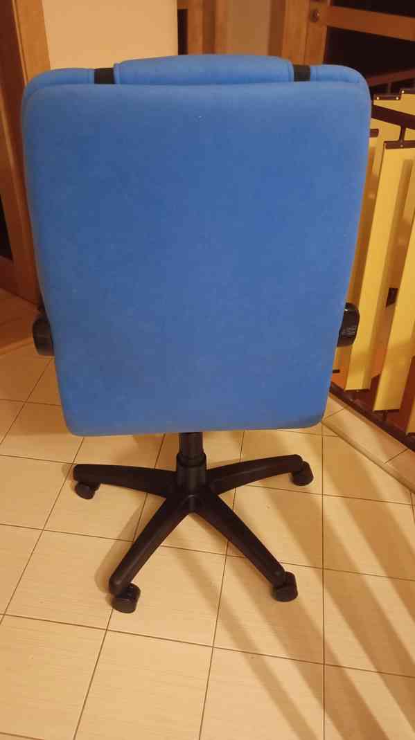 Kancelářská židle. - foto 3