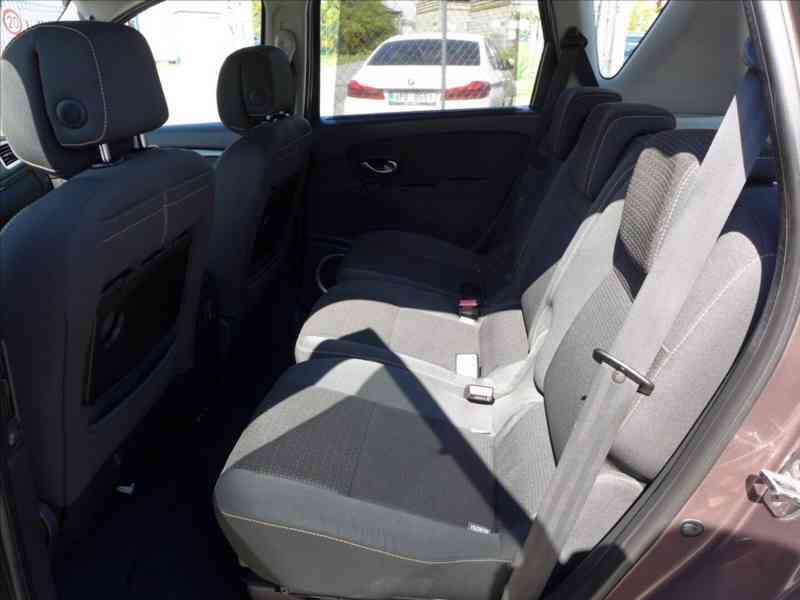 Renault Scénic 1,9 dCi 96KW, NAVI, KAMERA - foto 6
