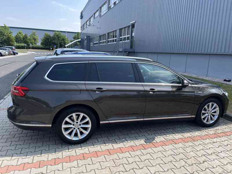 VW Passat, 4x4, 140kw, 1.majitel, ČR, kůže, automat - foto 2